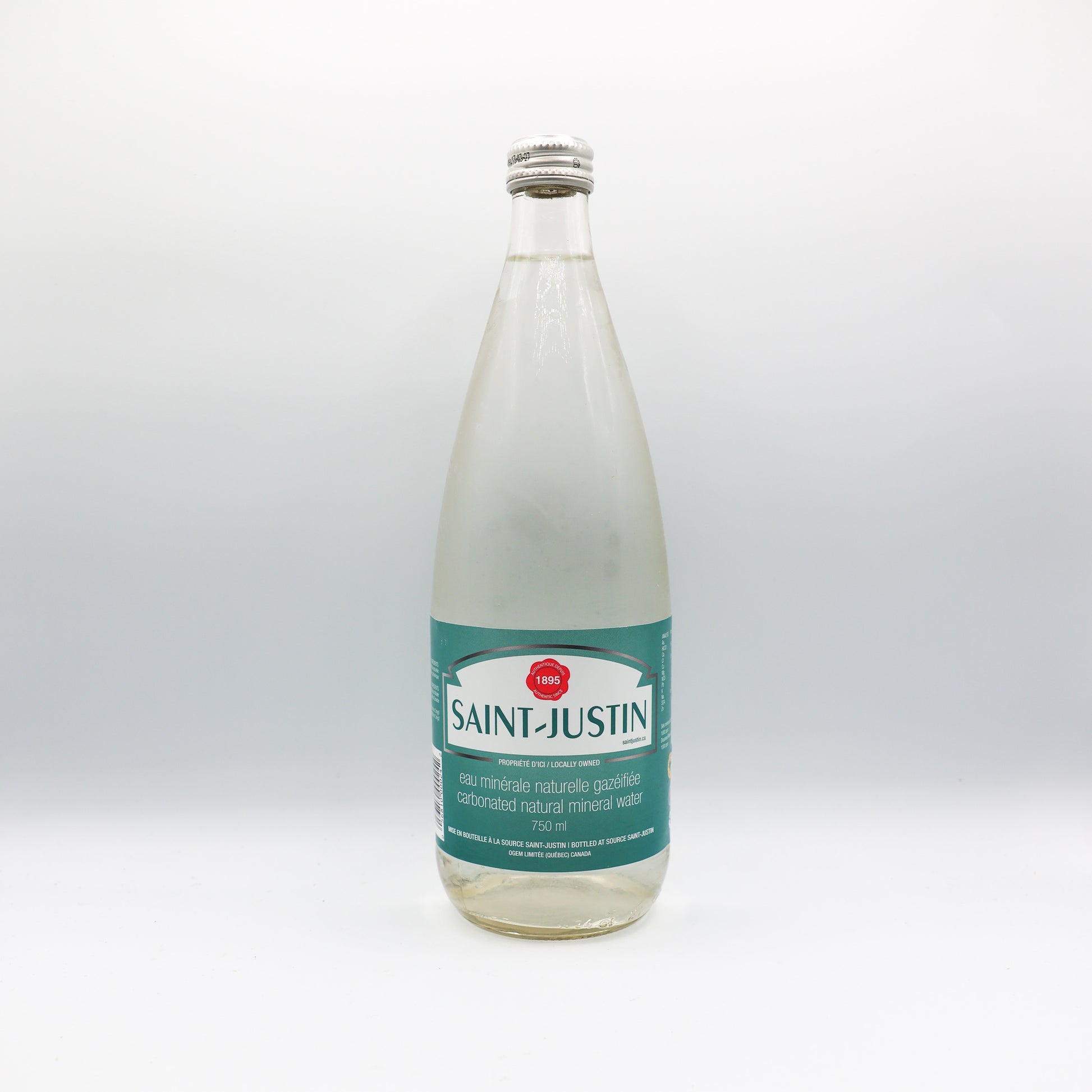 Eau minérale naturelle gazéfiée
